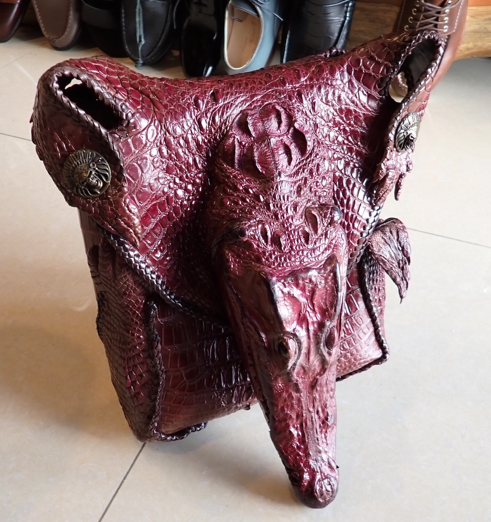  crocodile bag bangkok leather 