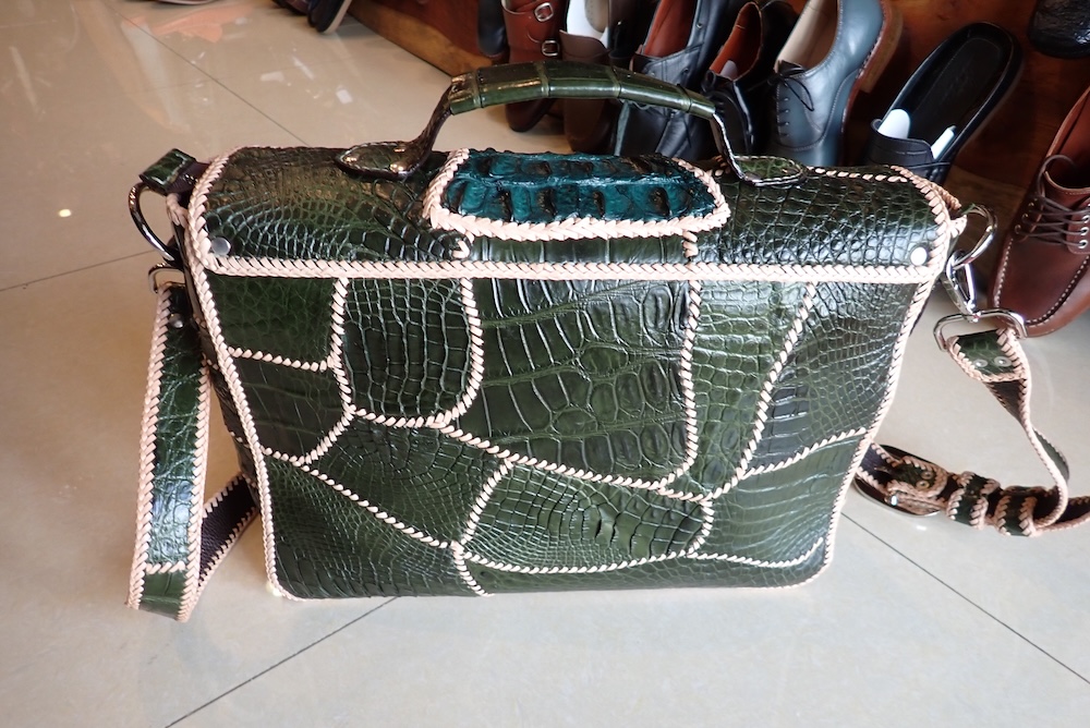  crocodile bag leather custom made 